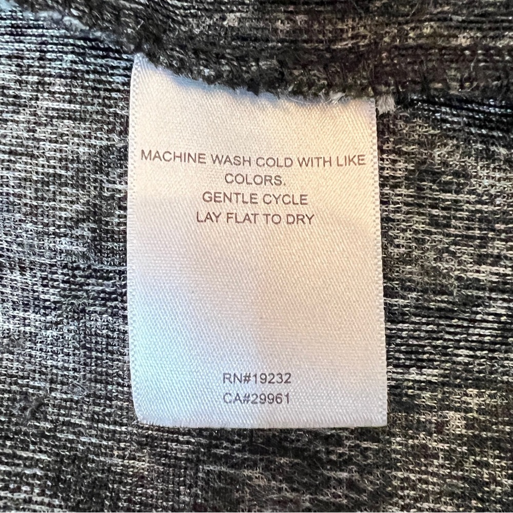 Alfred Dunner Faux Chinchilla Fur Full‎ Zip
Cardigan Sweater Jacket Sz 10 EUC - Picture 11 of 11
